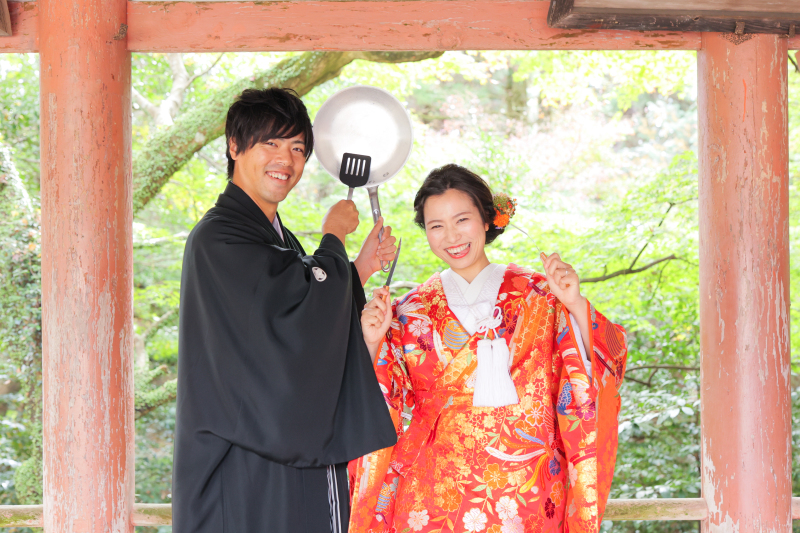 2人らしく楽しい和装フォト