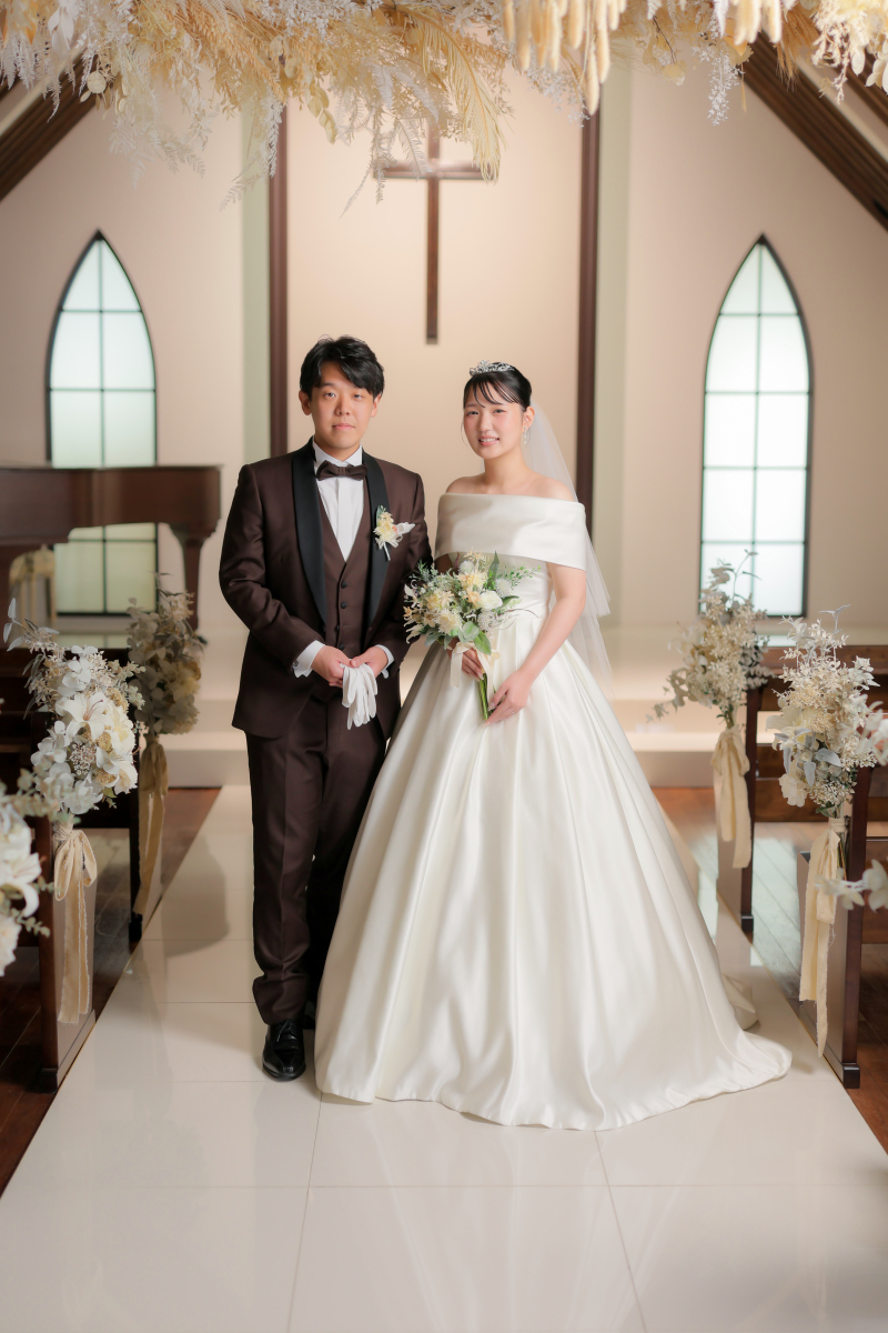 ドレス1着+リニューアルSTUDIO撮影&チャペル・ガーデン撮影【台紙プラン】