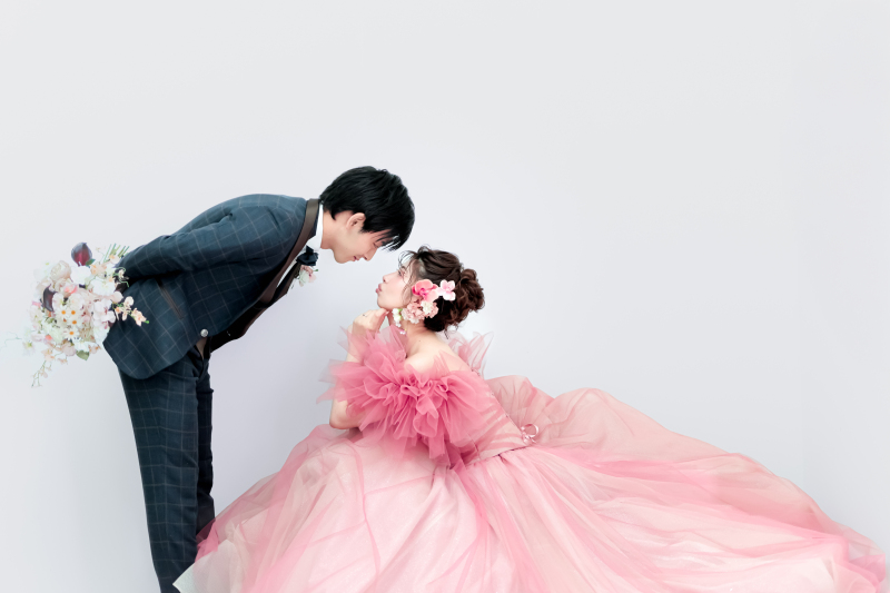 ドレス1着・和装1着+リニューアルSTUDIO撮影【全データプラン】※期間限定チャペル撮影無料!