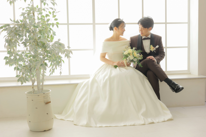 ドレス2着+リニューアルSTUDIO撮影&チャペル・ガーデン撮影【全データプラン】