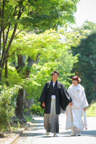 新緑の神社ロケーション撮影