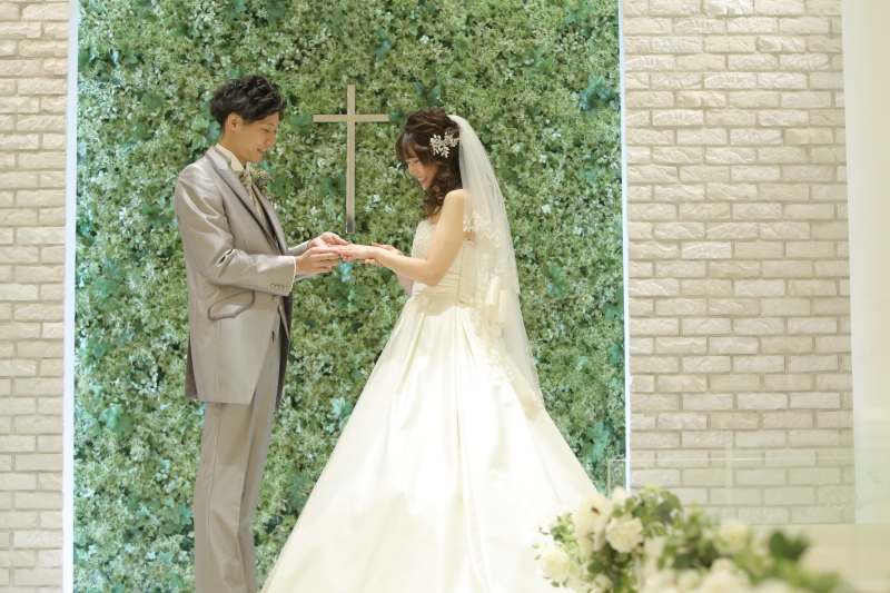 指輪の交換シーン