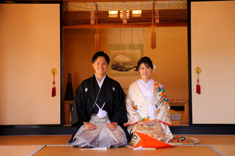 和装ロケーション×洋装スタジオ撮影