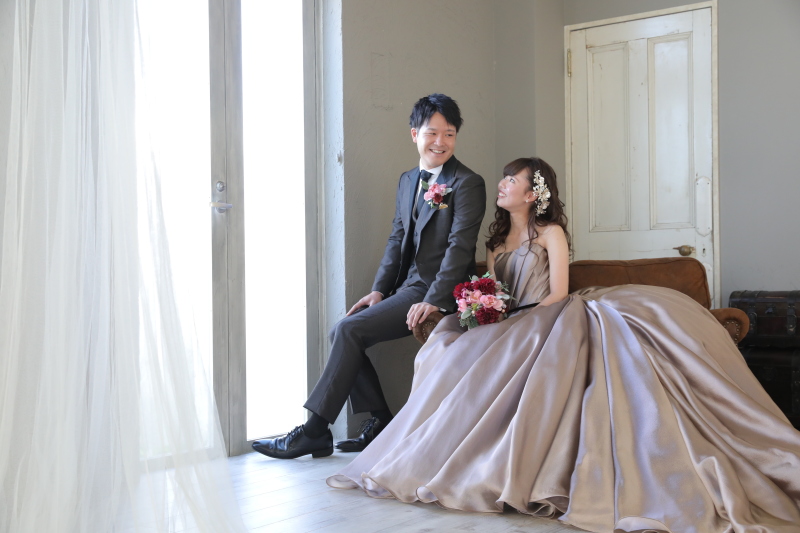 シンプルかつシックなドレス