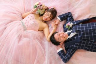 カジュアルキュートにスタジオで撮影♡