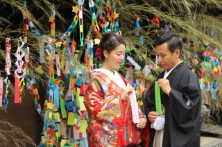 短冊にお二人の願いをのせて