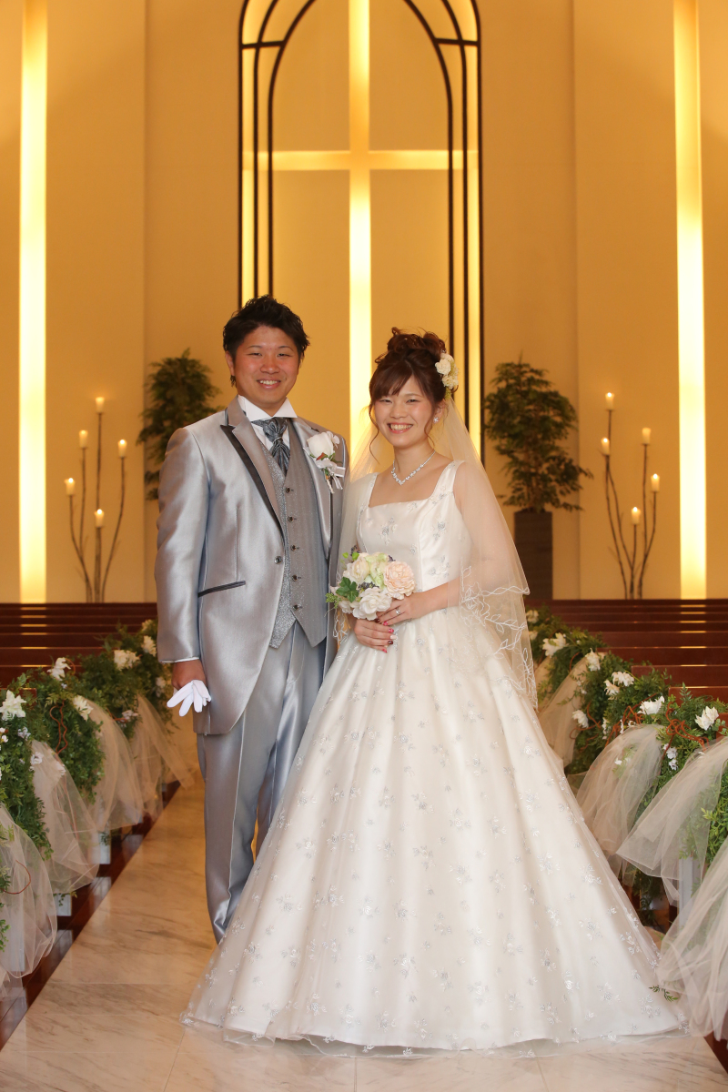 王道のウェディングポーズ