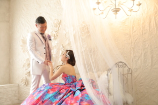 スタジオ×カラードレス撮影