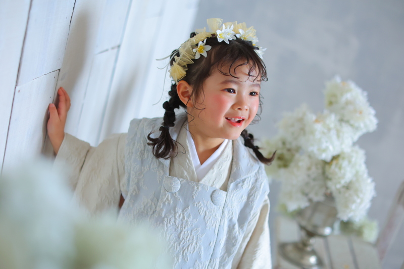 ホワイトベル豊橋_子供用の衣装がある