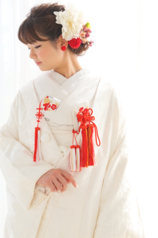 花嫁和装小物チェンジ