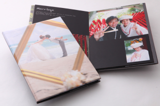 チェルシー(A4サイズ・12ページ18カット)