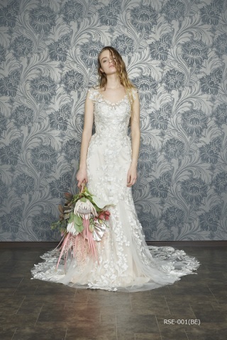 ウェディングドレス