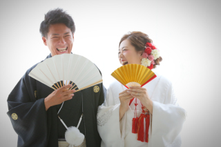 同じトーンで笑うおふたり“らしさ”を詰め込んで。