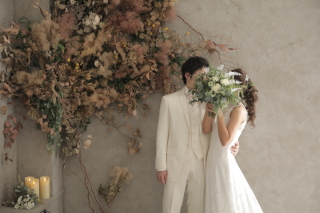 写真が苦手でも大丈夫！小物使いを工夫してオシャレに撮影いたします。