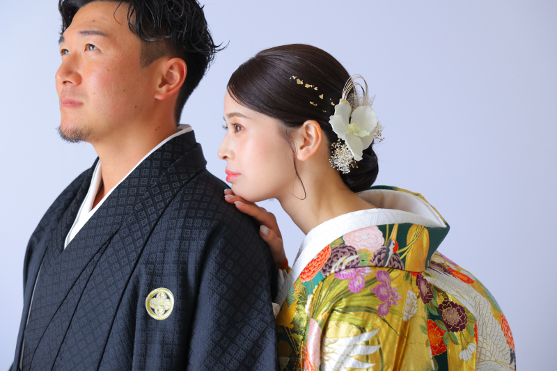 おふたりの特別な1日に寄り添って撮影させていただきます。雰囲気にあわせてポーズや背景をご提案させていただきます。