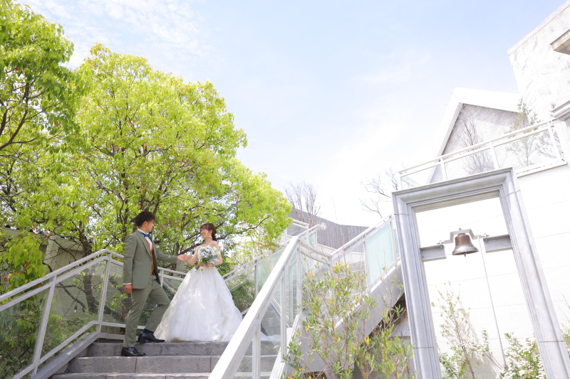 洋装チャペル&ガーデン フルコース+会食付きプラン 平日225,560円~→145,780円~ 全200データ即日渡し!