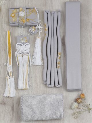 新婦 五点ｾｯﾄ 薄銀鼠 ｳｽｷﾞﾝﾈｽﾞ 