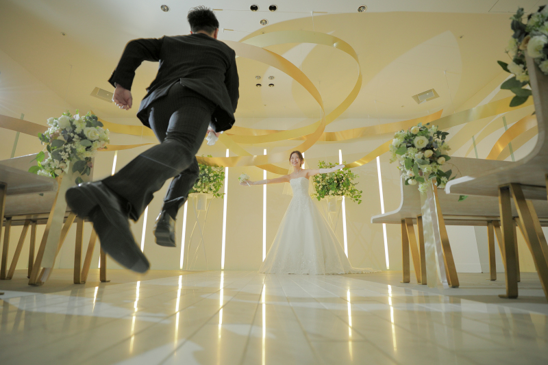 飛んでいきます!