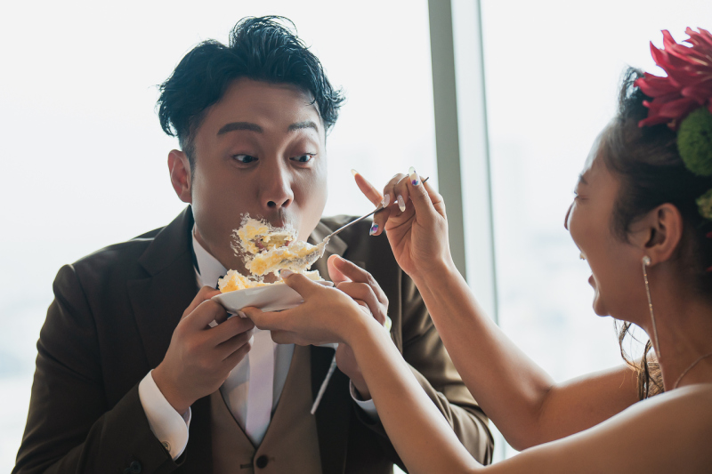 新郎様へ優しい「あ～ん」を♡