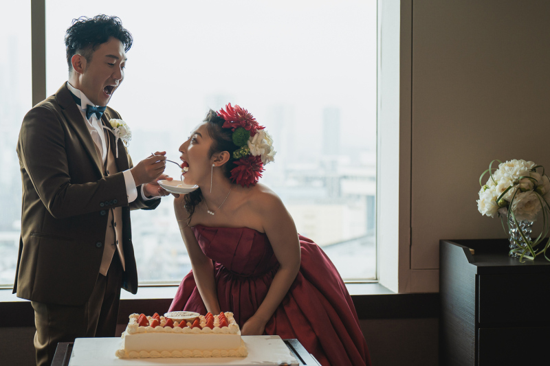 新郎様からは優しい一口を♡