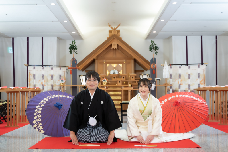 神殿での撮影からスタート