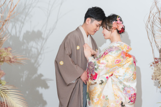 色鮮やかな色打掛で♪