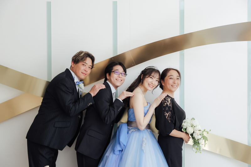 小さな結婚式 大宮店_家族・友人を撮影に呼べる