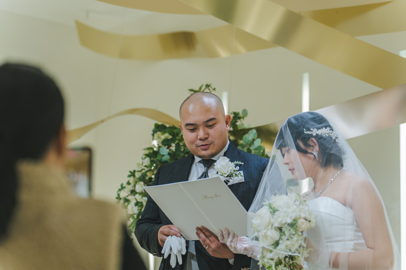 【家族だけの結婚式】フォトウェディングか挙式かで悩んでいるお二人なら*洋装1着・新婦ヘアメイク・衣裳・50データ付き*