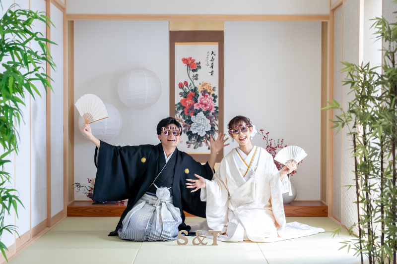 和装スタジオ　白無垢+色打掛