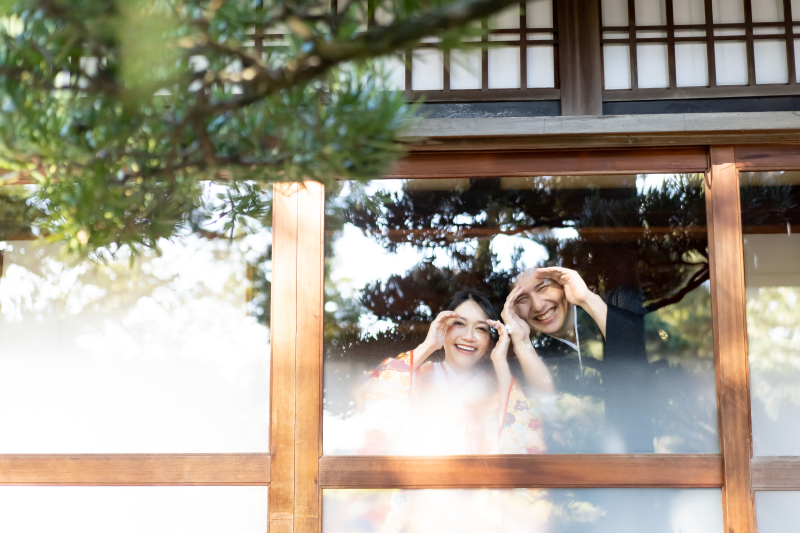 覗き見ショット