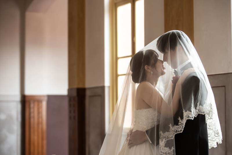 ベールに入って