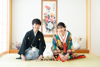 【和装スタジオ】白無垢と色打掛