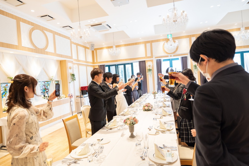 サンライズ・デジタル_会食ができる