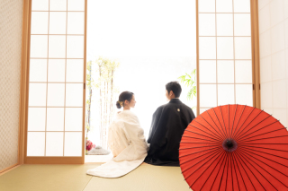 サンライズ・デジタル_【オープニングムービー】和装スタジオフォトで作成
