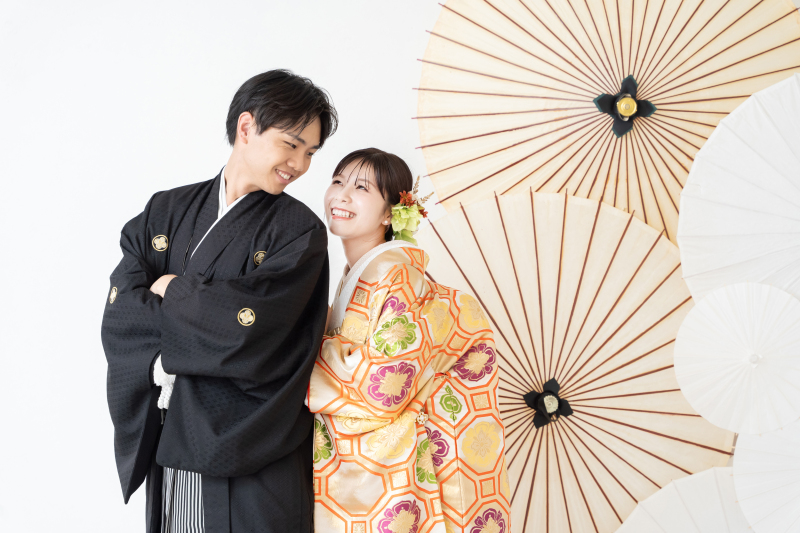 10，11月キャンペーン　【和装スタジオ2着】　白無垢+色打掛　総額￥123,200 100cutデータ付　衣装アップ料金無し