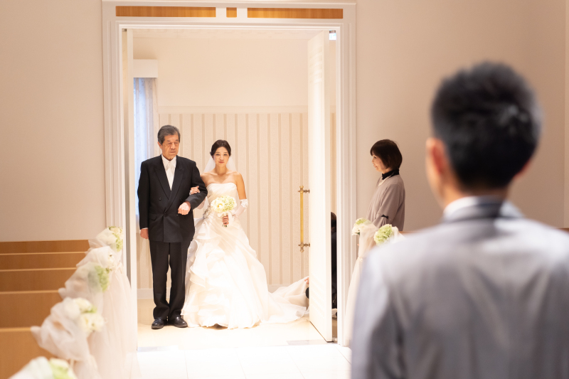 【手作り結婚式プラン】本格的なチャペルでの人前結婚式+写真撮影　衣装やヘアメイク、データなど必要な項目がセットプラン