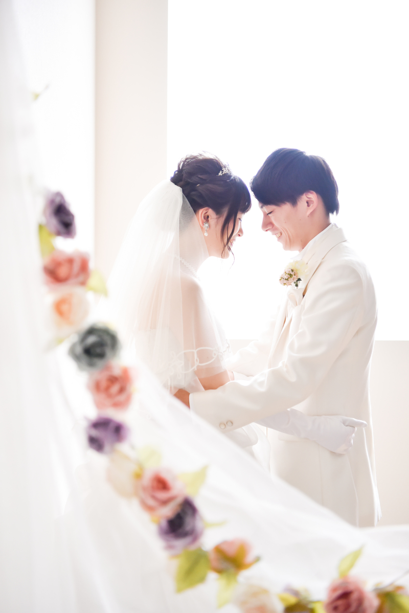 光の差し込む中で