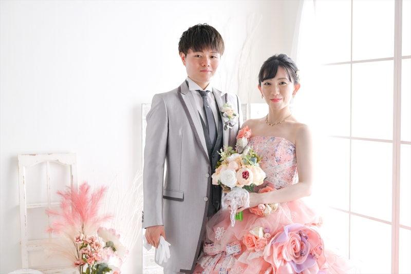 カラードレスにお着替え…♡