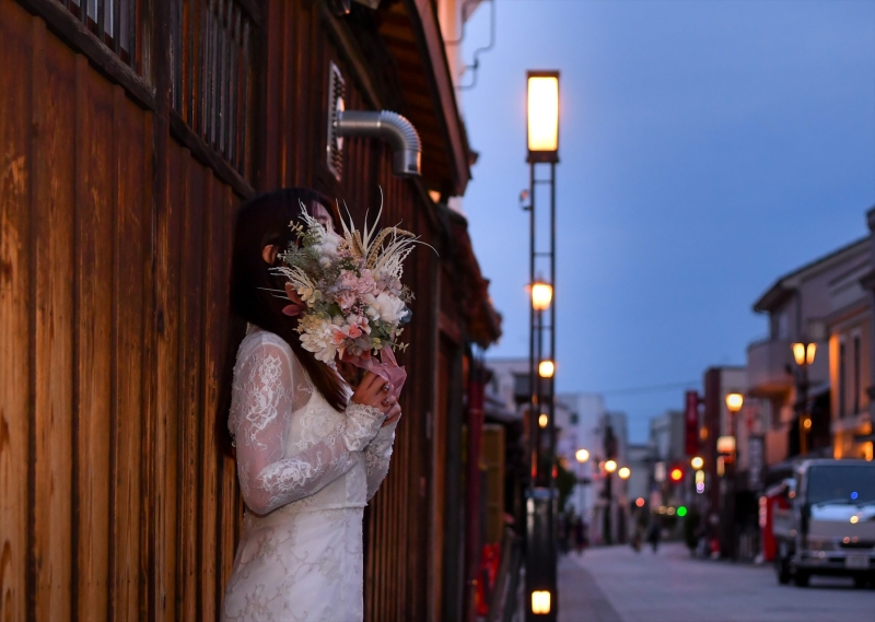 街中を散策しながら