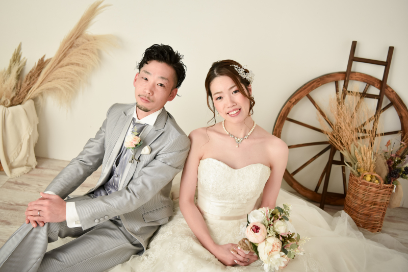 座りのショットも…♪