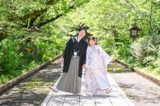 フォトスタジオミルフィーユ川越店_【神社】森林豊かで静かな境内で撮影。店舗より近くの趣ある神社