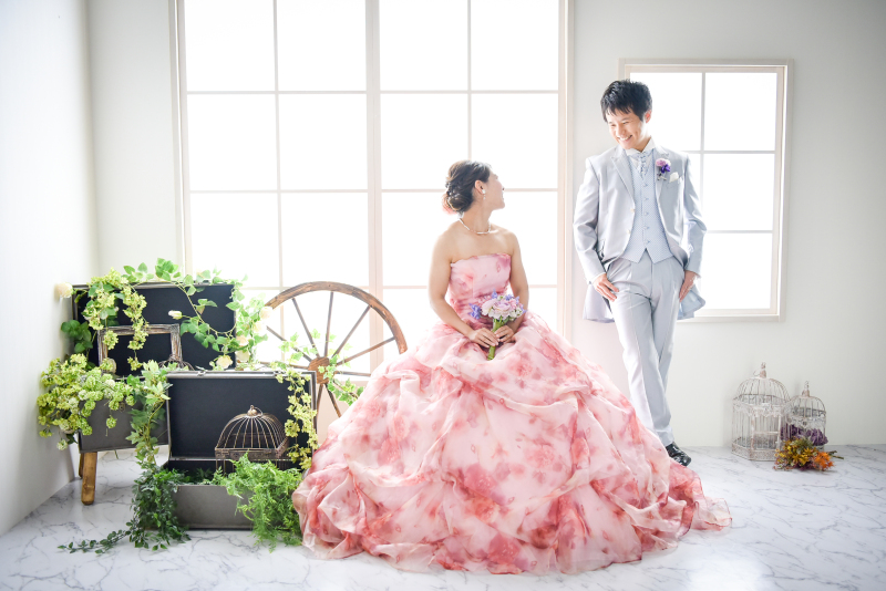 川越スタジオ限定【家族フォト婚】ドレス&タキシード付 アルバム&データ付 レタッチ付き