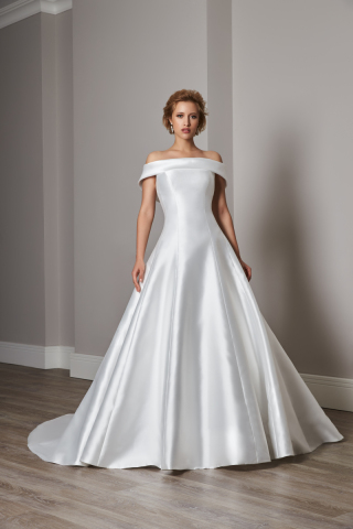 SASSI HOLFORD Elspeth