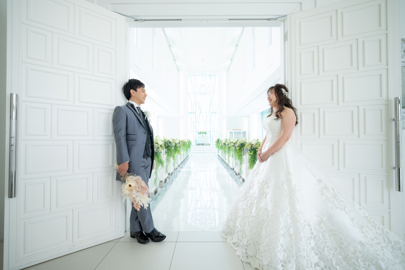 奥行きが際立つチャペルで