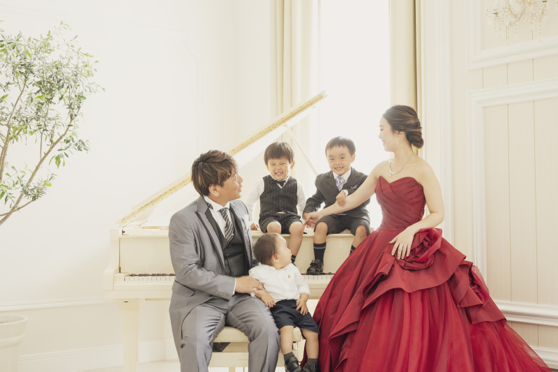 お子様と仲良くファミリーショット