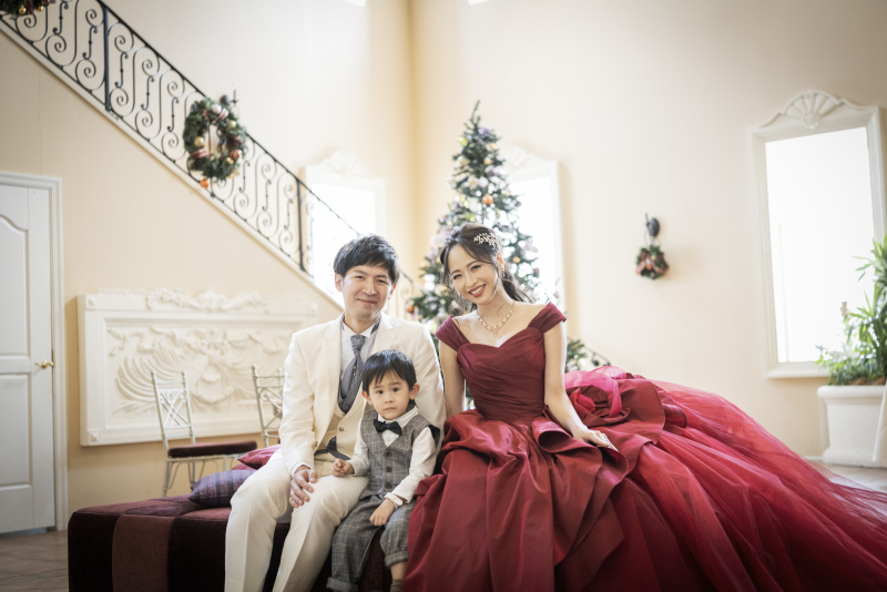 カラードレスで雰囲気もがらりと