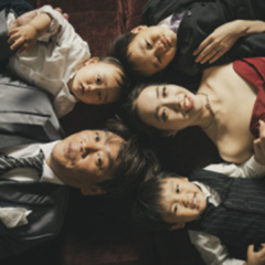 子供と一緒にファミリーフォトウェディング