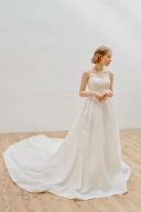 A4-002＊他店舗在庫