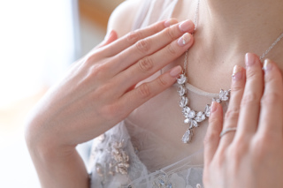 【N様】ご新婦様の雰囲気にぴったりのカラードレス