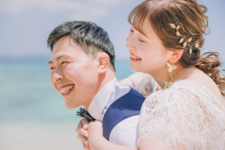 お二人の自然な瞬間もしっかりと残していきます